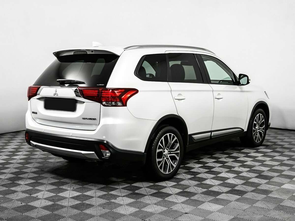 Купить Mitsubishi Outlander, 2017, 72 468 км, фото №5