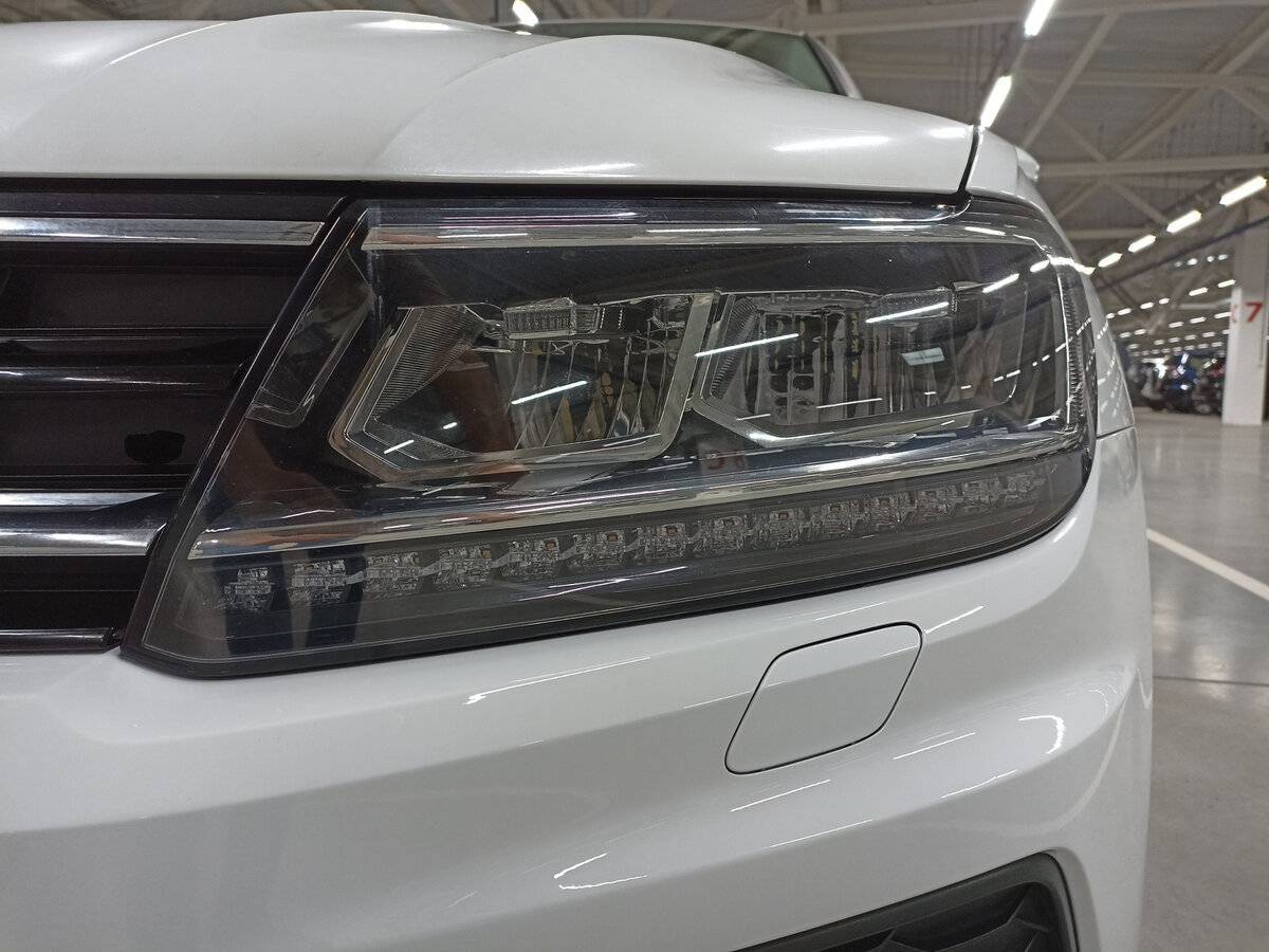 Купить Volkswagen Tiguan, 2019, 120 004 км, фото №17