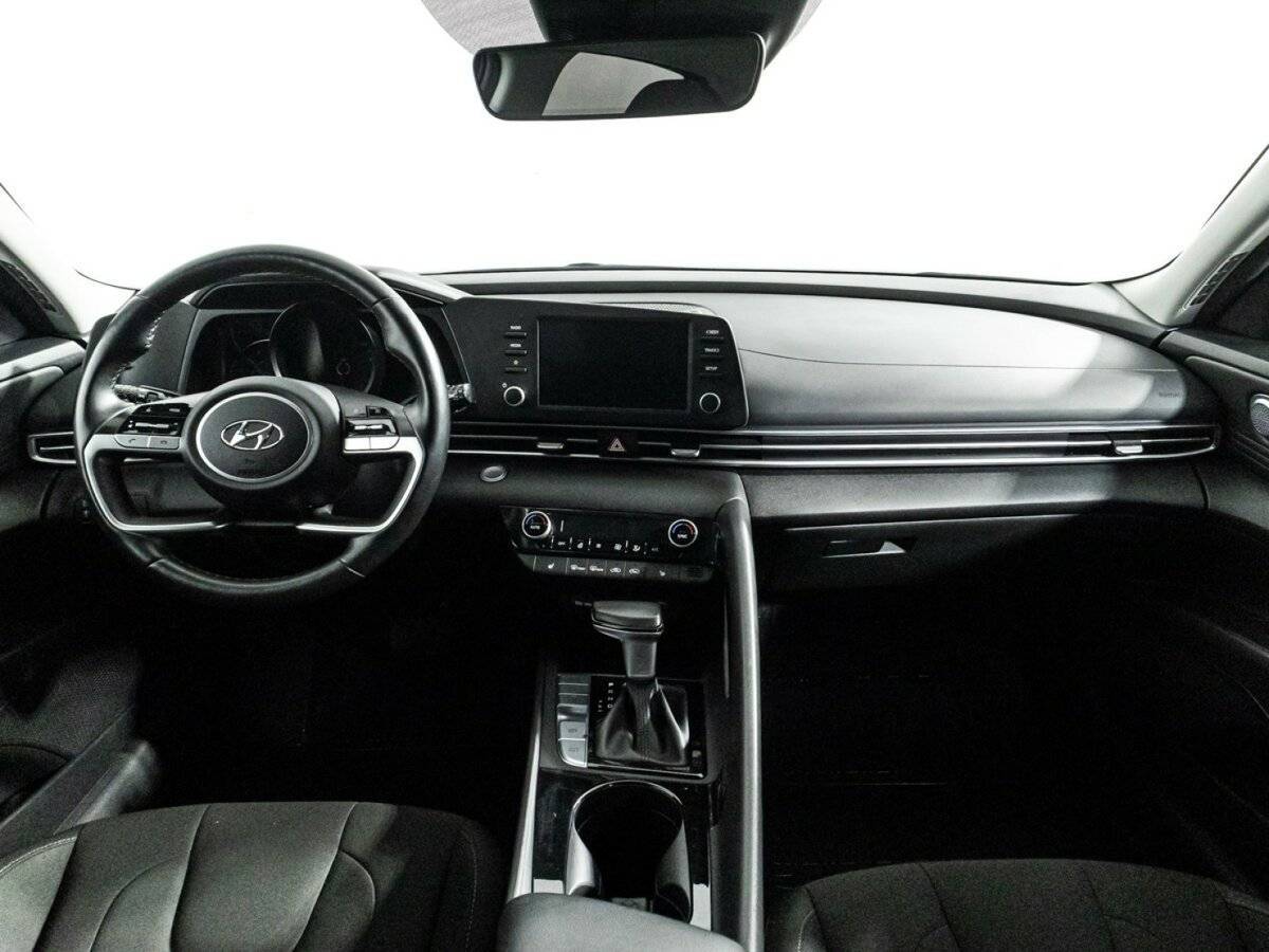 Купить Hyundai Elantra, 2021, 48 306 км, фото №13