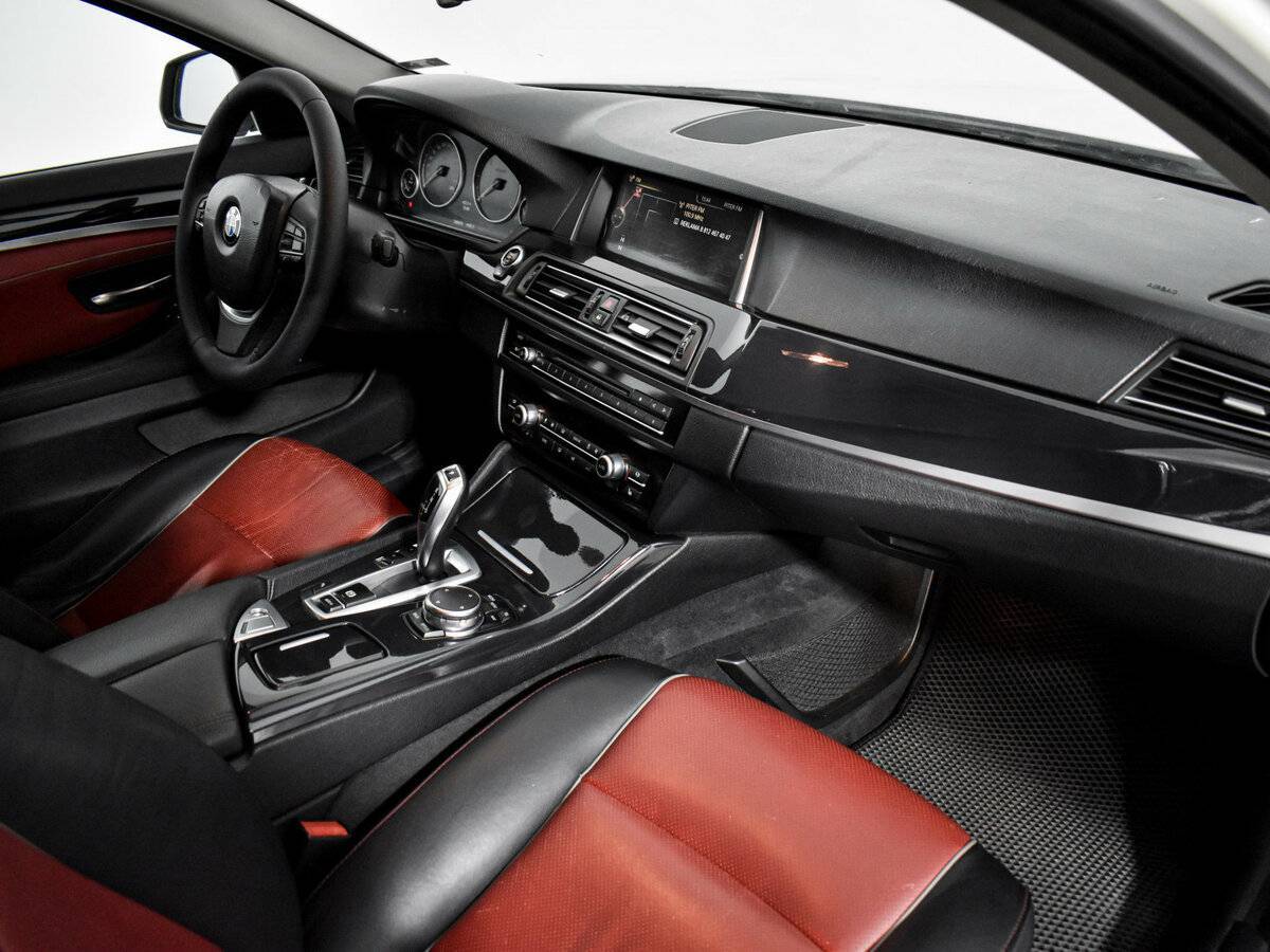 Купить BMW 5 серии 520d, 2013, 288 833 км, фото №14