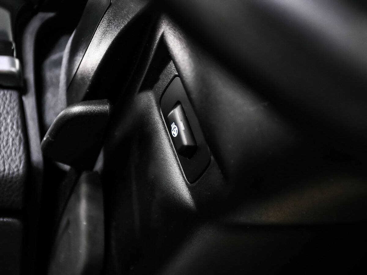 Купить BMW 5 серии 520d, 2016, 99 006 км, фото №16