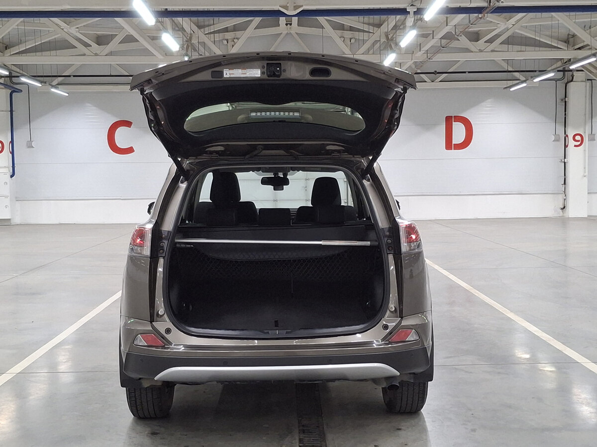 Купить Toyota RAV4 IV (XA40) Рестайлинг, 2015, 143 688 км, фото №9
