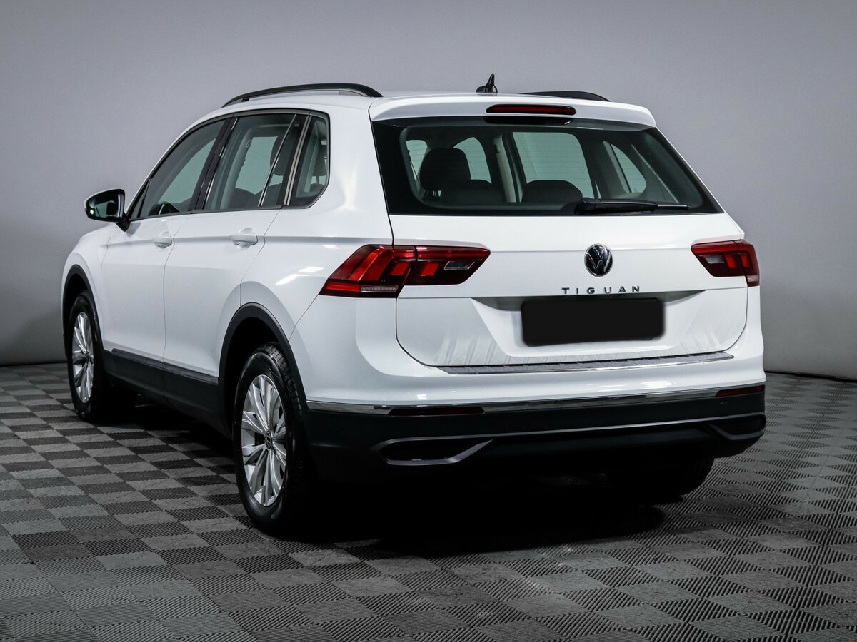 Купить Volkswagen Tiguan II Рестайлинг, 2020, 57 375 км, фото №7