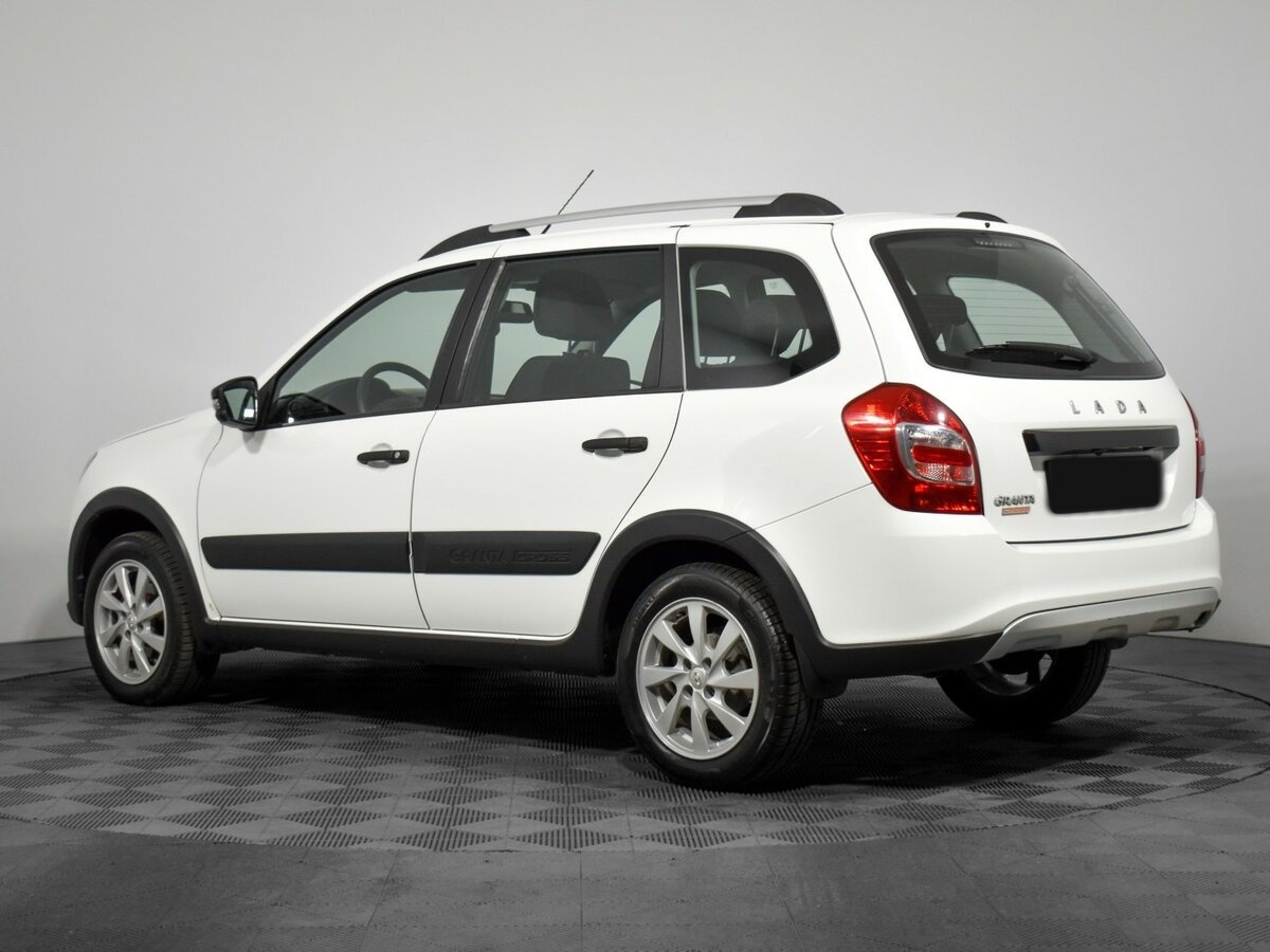 Купить Lada (ВАЗ) Granta Cross I Рестайлинг, 2019, 29 714 км, фото №7