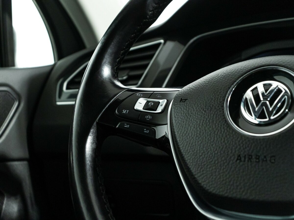 Купить Volkswagen Tiguan II, 2019, 150 653 км, фото №17