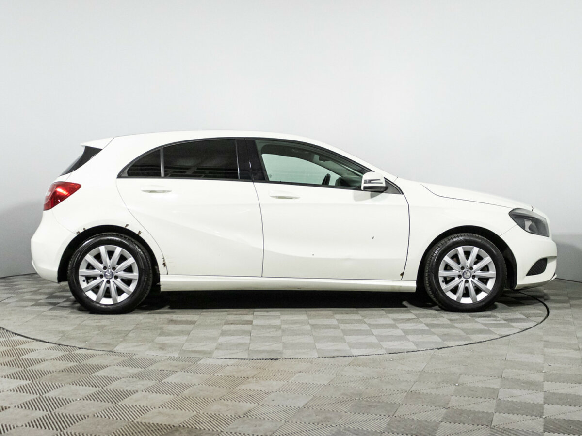 Купить Mercedes-Benz A-Класс 180 III (W176), 2013, 208 692 км, фото №4