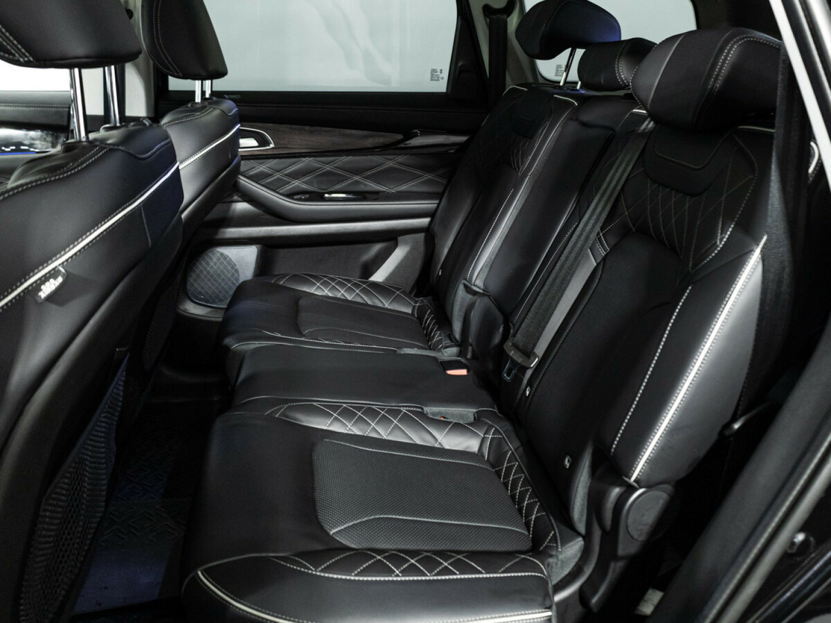 Купить Exeed VX I, 2023, 41 642 км, фото №8