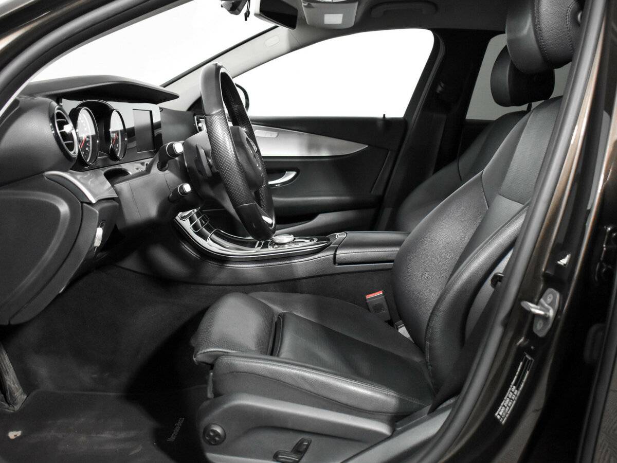 Купить Mercedes-Benz E-Класс 200 V (W213, S213, C238), 2016, 260 809 км, фото №9