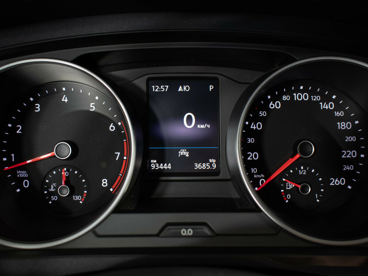 Купить Volkswagen Tiguan II Рестайлинг, 2022, 93 422 км, фото №12