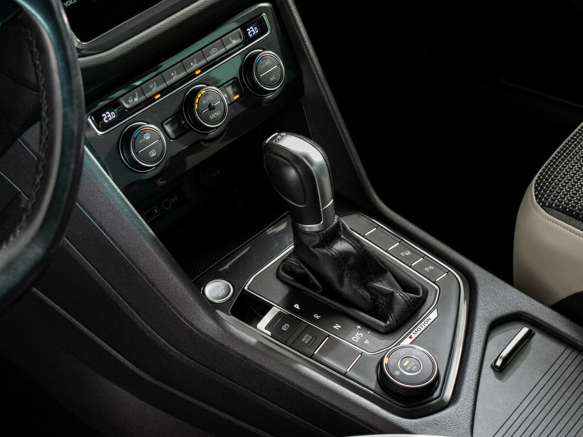 Купить Volkswagen Tiguan II, 2019, 110 764 км, фото №15