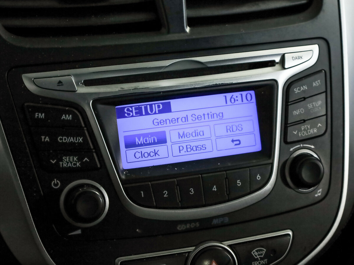 Купить Hyundai Solaris I, 2013, 148 193 км, фото №15