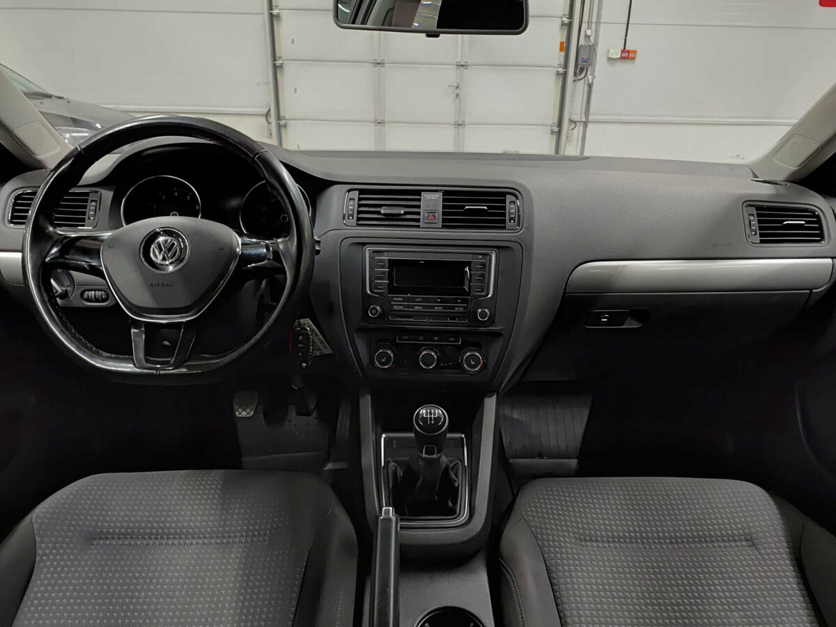 Купить Volkswagen Jetta VI Рестайлинг, 2016, 138 933 км, фото №14