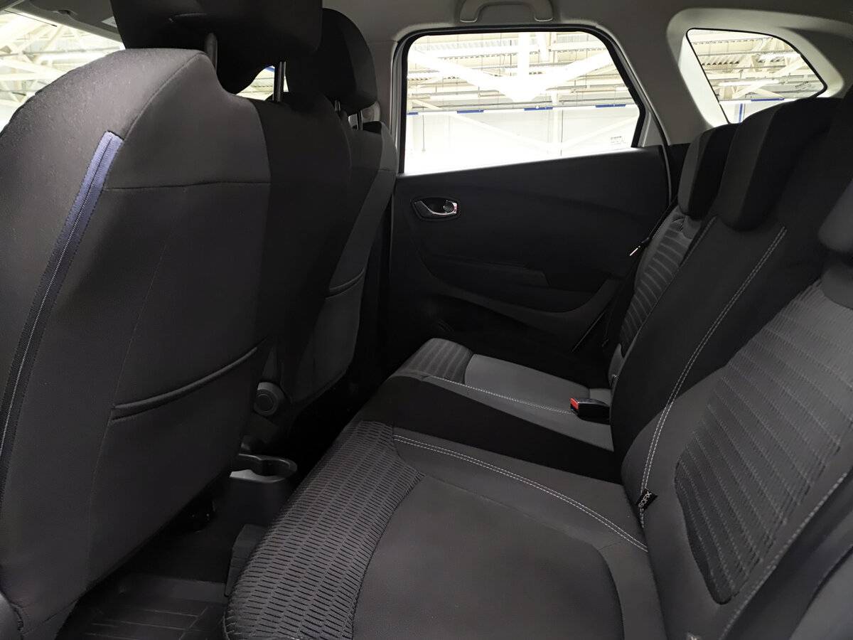 Купить Renault Kaptur I, 2018, 129 807 км, фото №11