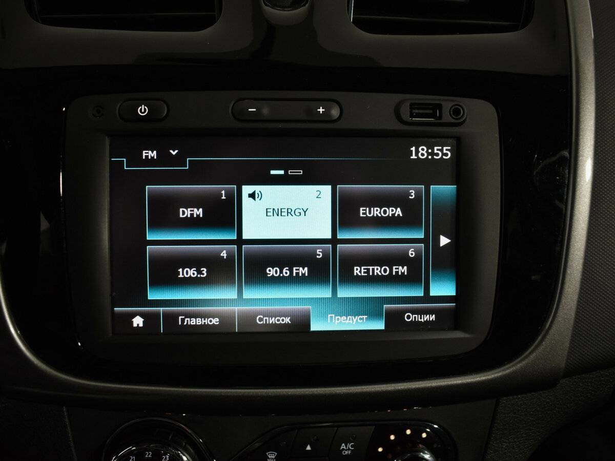 Купить Renault Sandero Stepway II, 2016, 140 000 км, фото №16