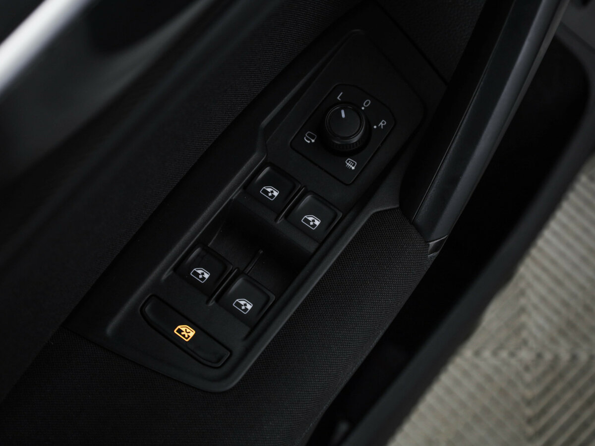 Купить Volkswagen Tiguan II, 2019, 92 843 км, фото №24