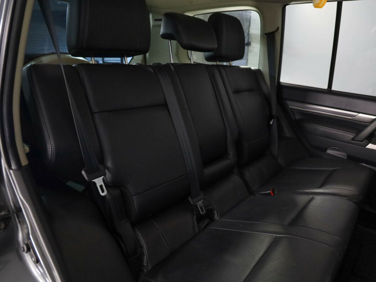 Купить Mitsubishi Pajero IV Рестайлинг 2, 2015, 157 000 км, фото №19