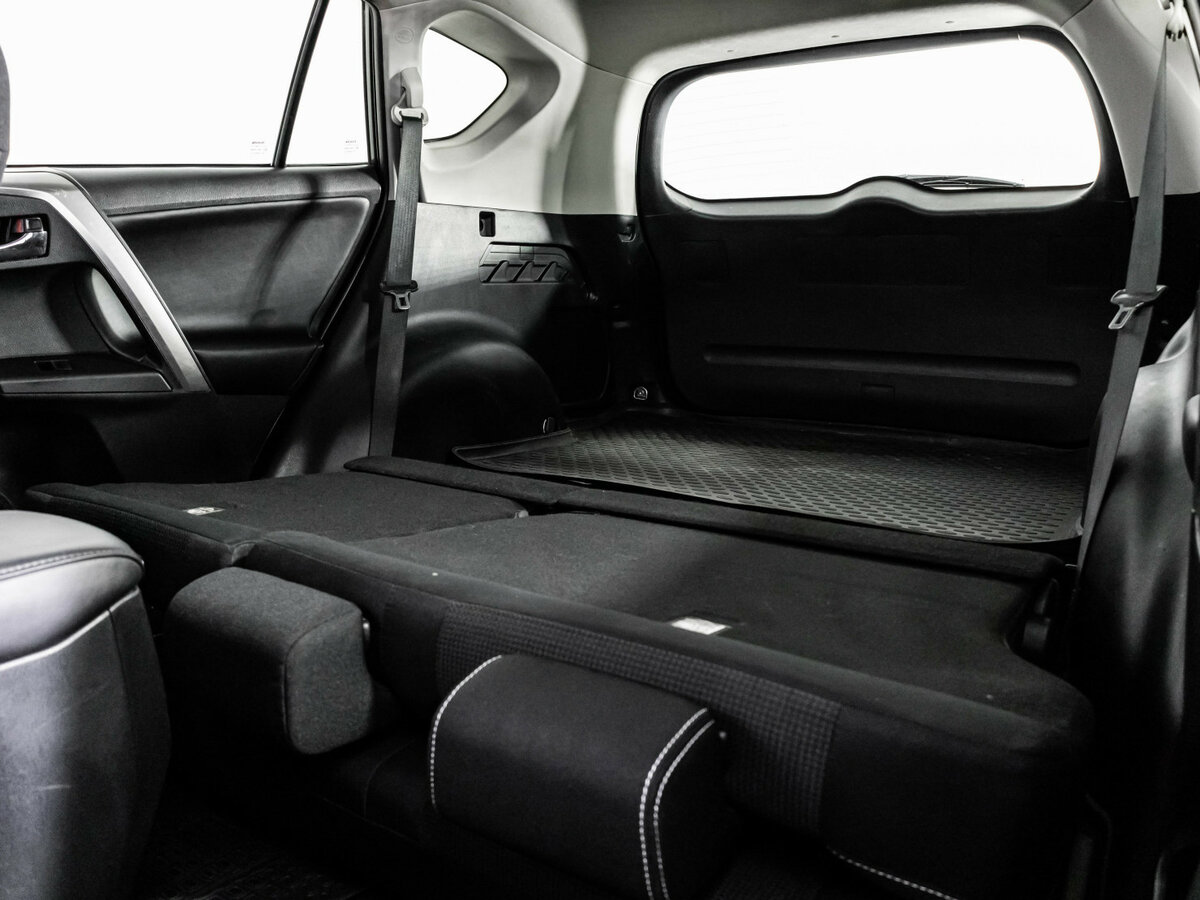Купить Toyota RAV4 IV (XA40) Рестайлинг, 2018, 207 449 км, фото №19